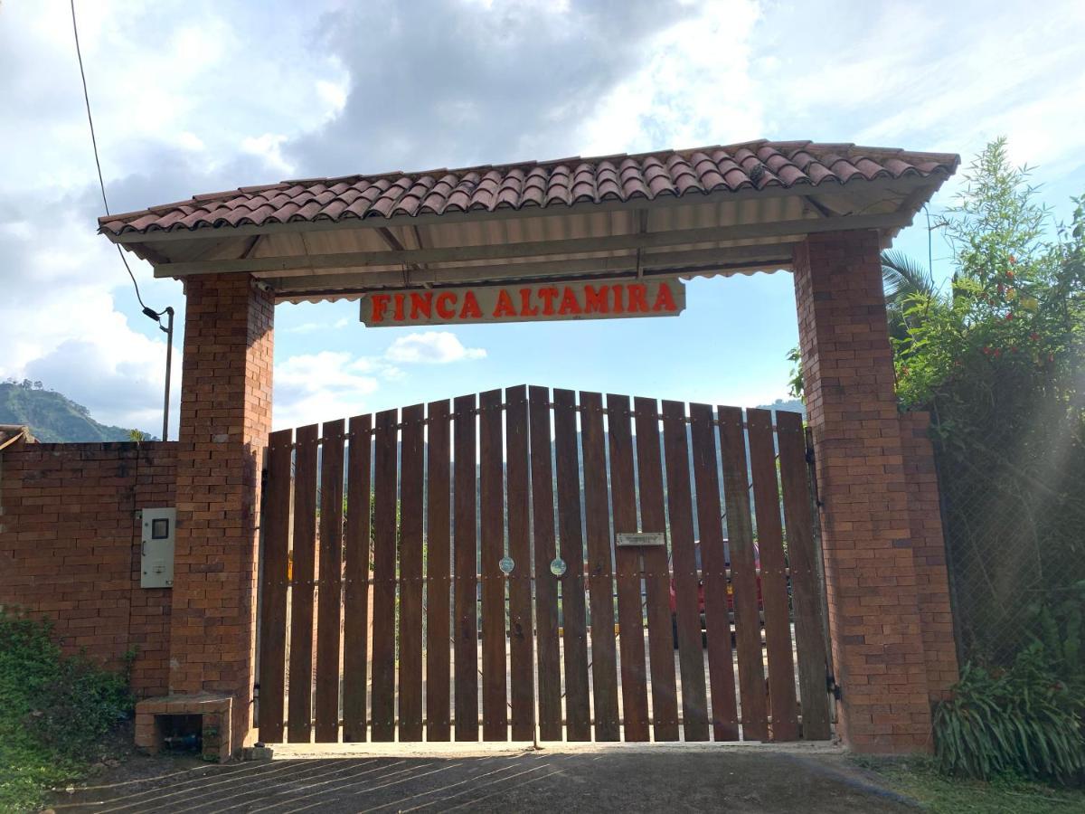 Altamira La Vega (Cundinamarca)